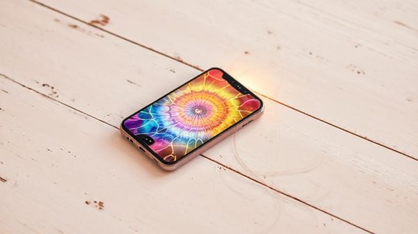 Top 5 raisons d'explorer l'univers fascinant du téléphone rose